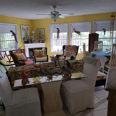 Bajamar Your Second Home Guest Property ฟรีพอร์ต ภายนอก รูปภาพ